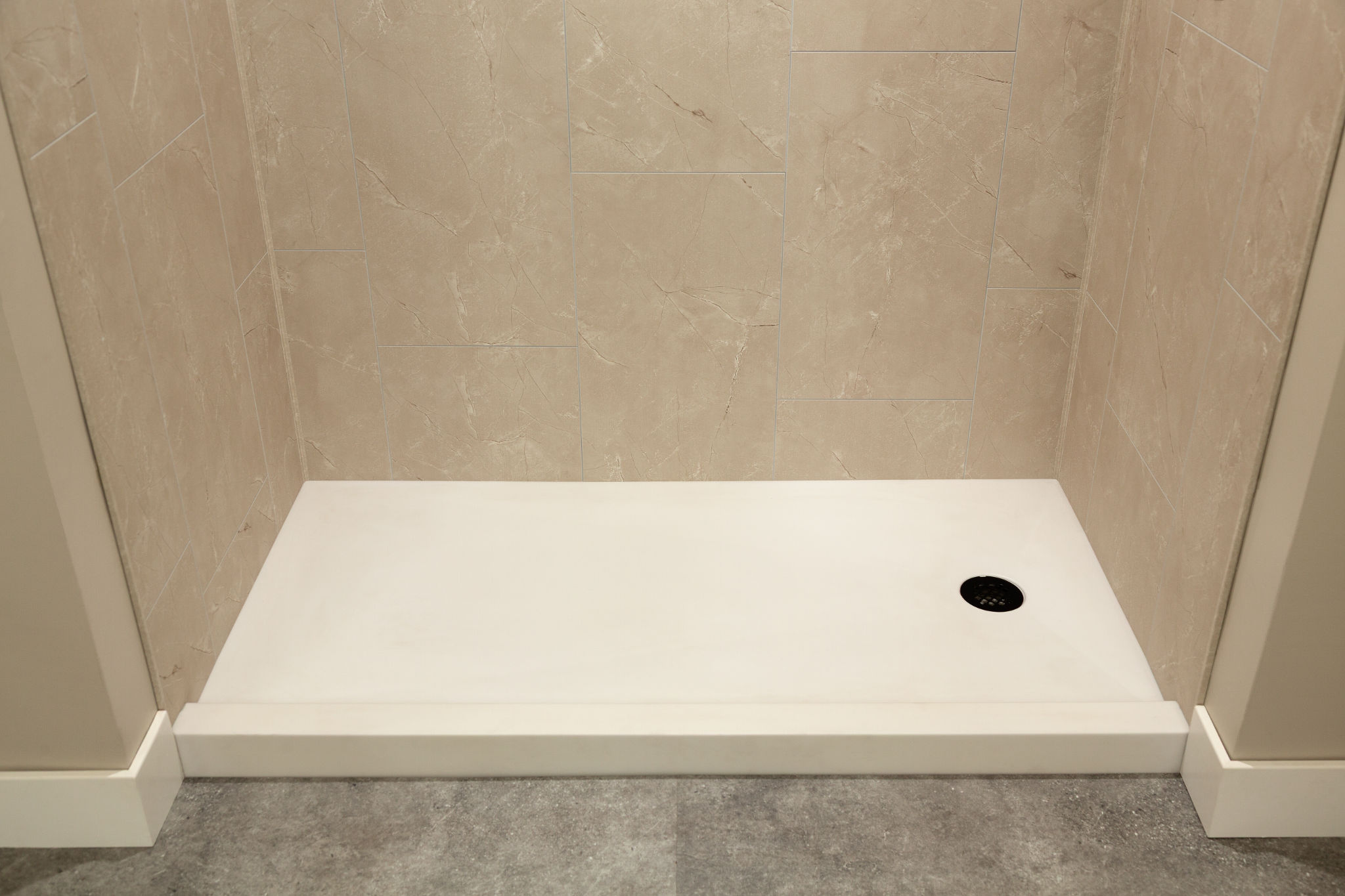 Vivid White 0 | Diversity Kitchen Bath & Tile