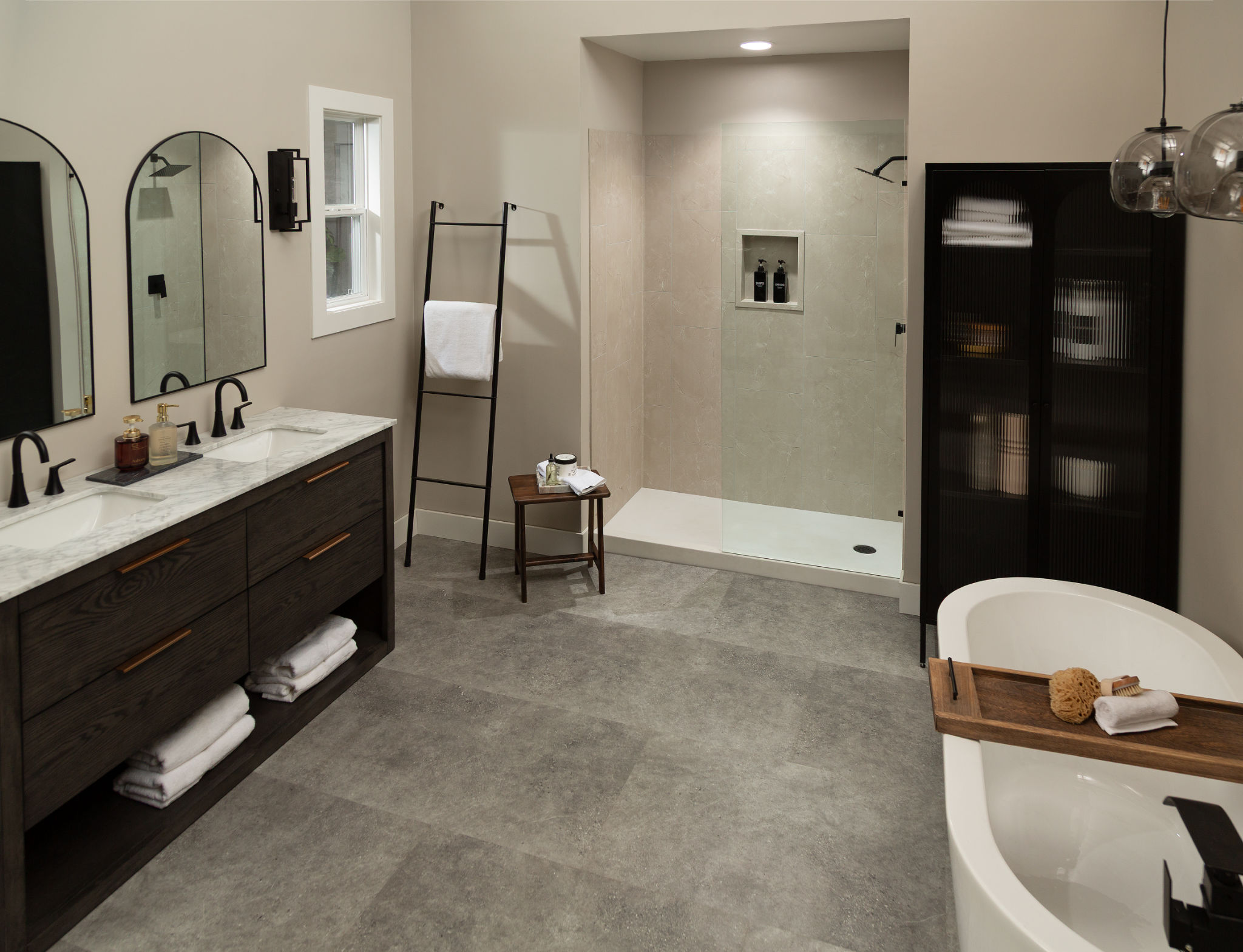 Vivid White 1 | Diversity Kitchen Bath & Tile